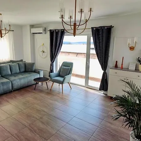 Luxury Private Parking Self Check-in51 Apartment