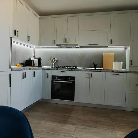 Luxury Private Parking Self Check-in51 Apartment Craiova