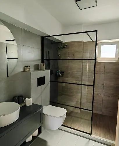 Luxury Private Parking Self Check-in51 *